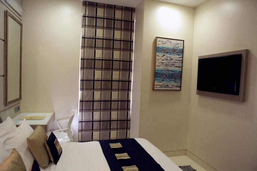 Residency Hotel 3*