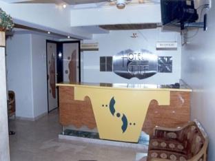 Oyo 28893 Gulf 3*