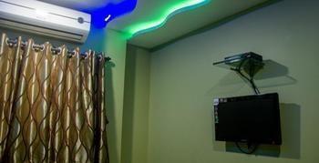 Planet Plaza Hotel 2*