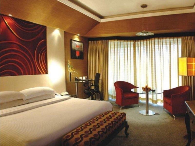 Sahara Star