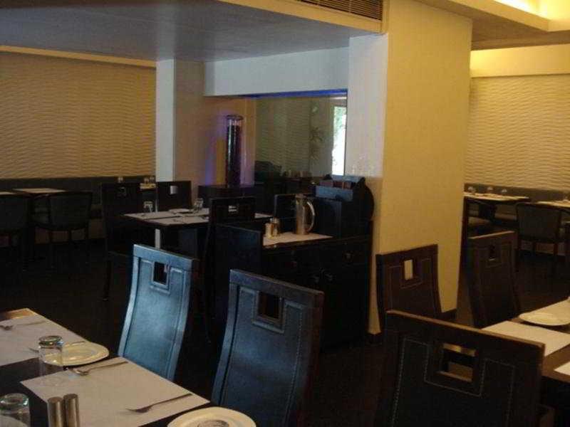Hotel Jayshree Domestic Airport Mumbai