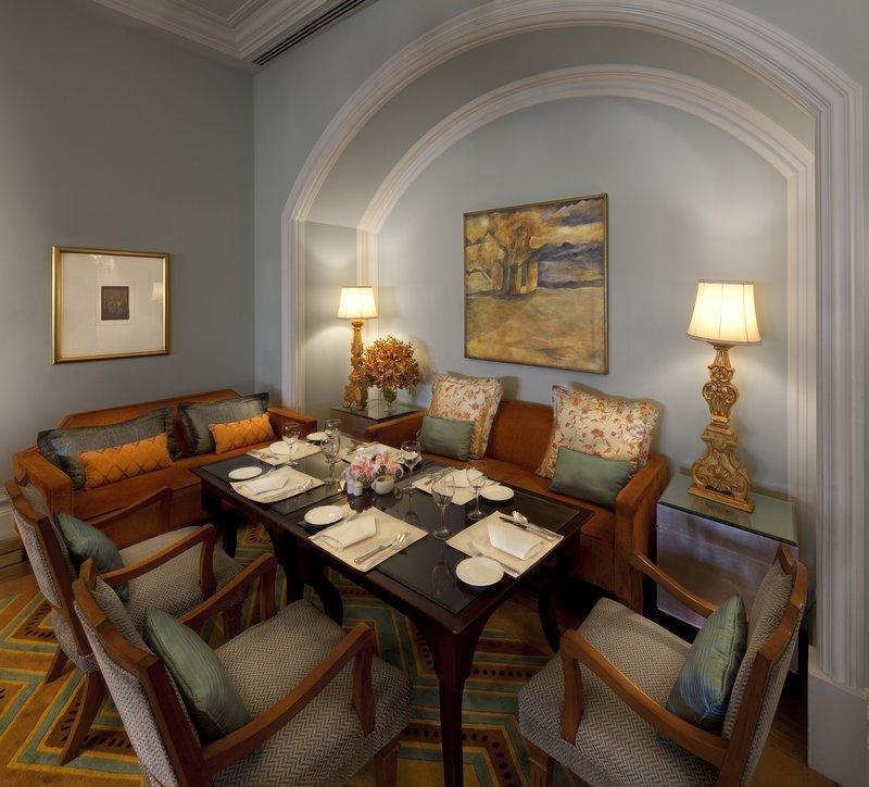 Hotel, Colaba 2* Bombaim