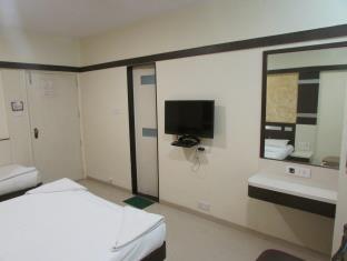 Sahar International 2*