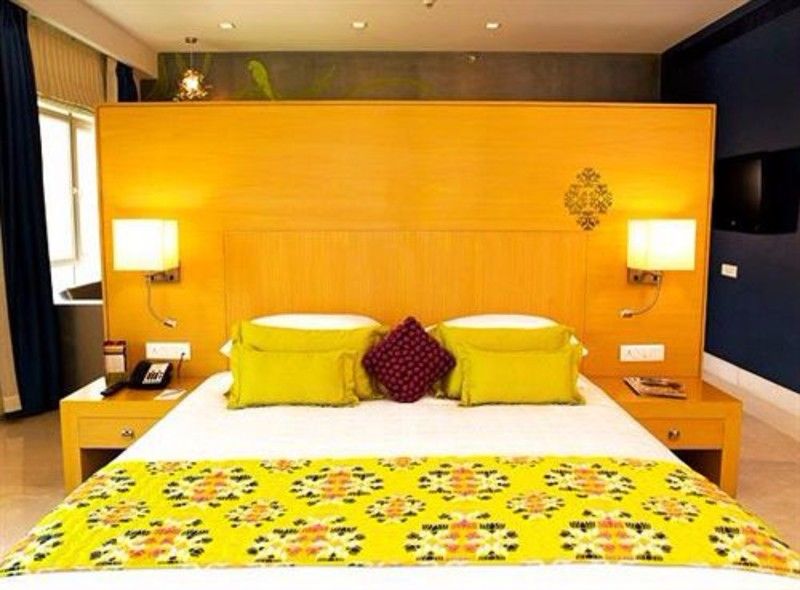 The Beatle 4* Mumbai