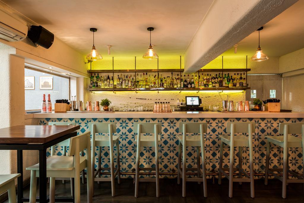 Hotel Le Sutra Hotel, Khar,
