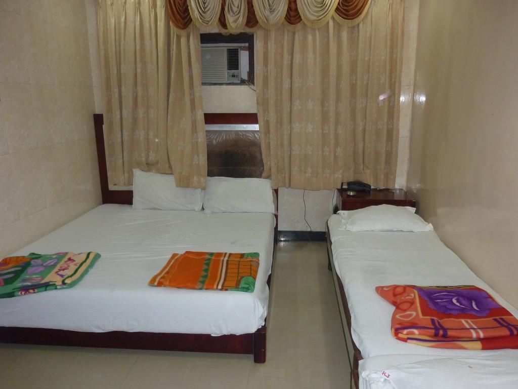 Hotel Jodiya - Near Cst