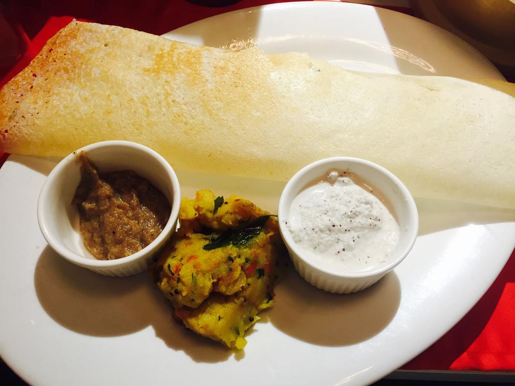 Le Sutra Hotel, Khar, Hotel