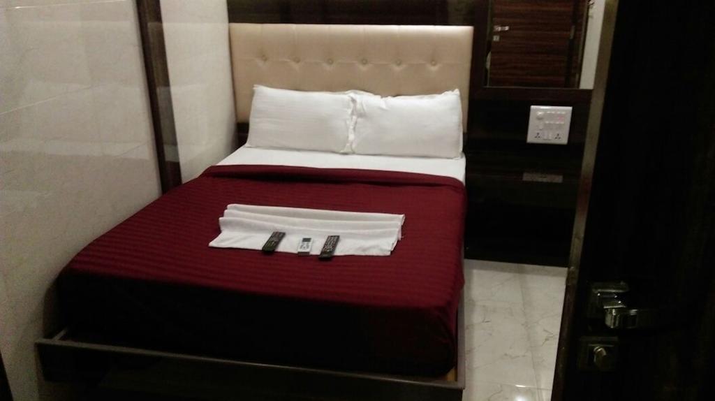 Hotel Palace Residency Mumbai