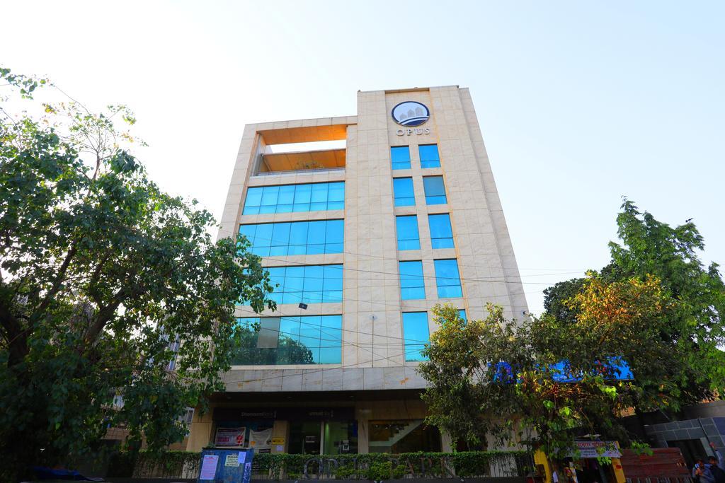 Urbanpod Capsule hotel 3*