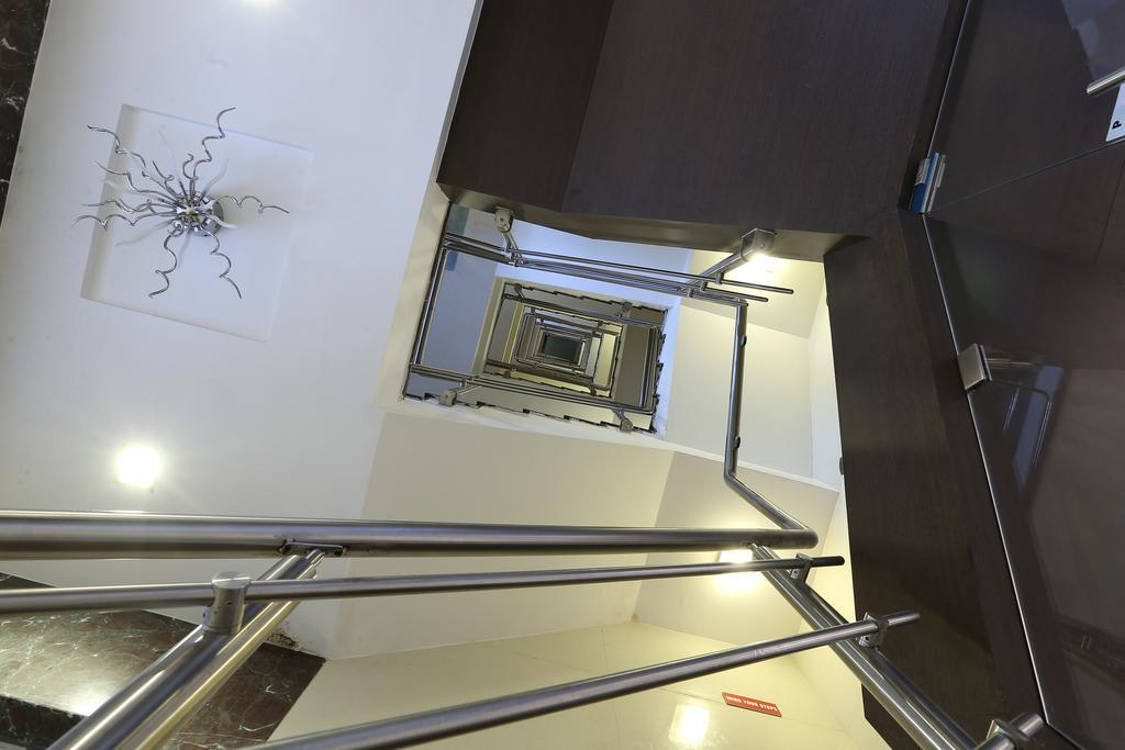 Silver Hotel