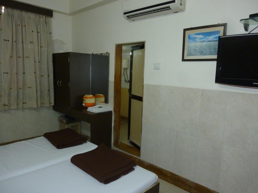 Guest house Basera *