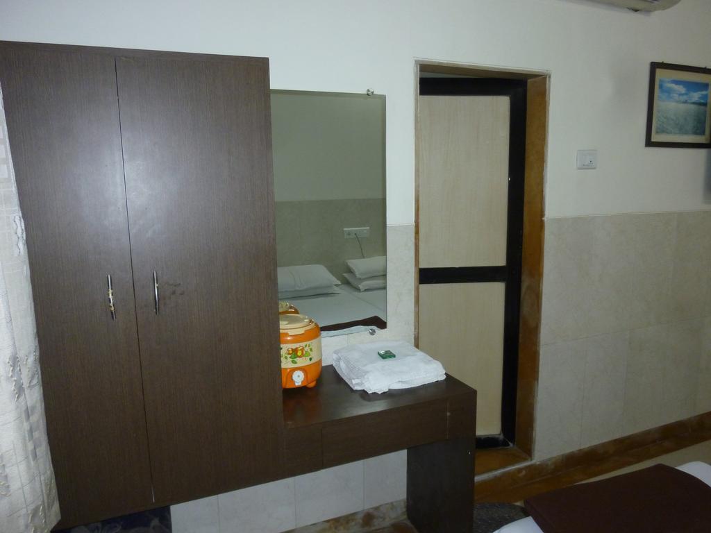 Guest house Basera *