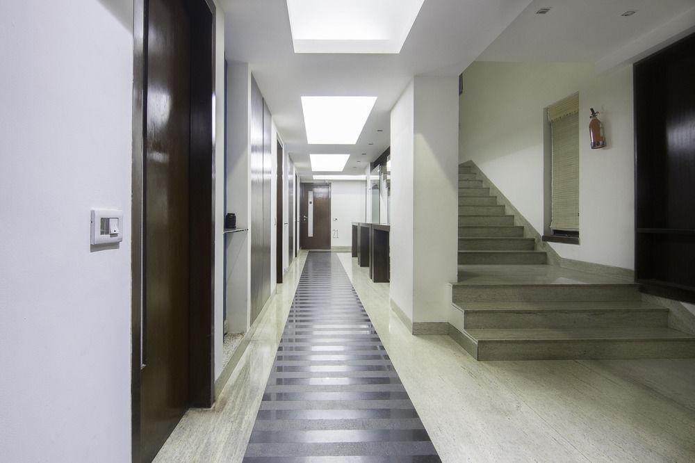 The Legend Hotel- Santacruz Near International Airport 3* Mumbai