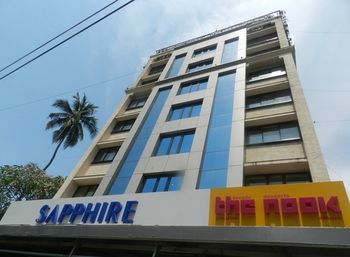 Emerald Htl And Executive Hotel 3*