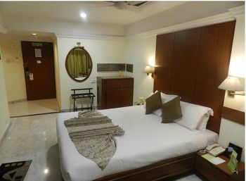 Emerald Htl And Executive Hotel Mumbai