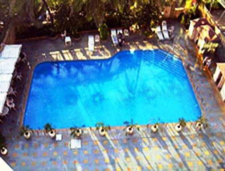 Ramada Plaza By Wyndham Palm Grove Hotel
