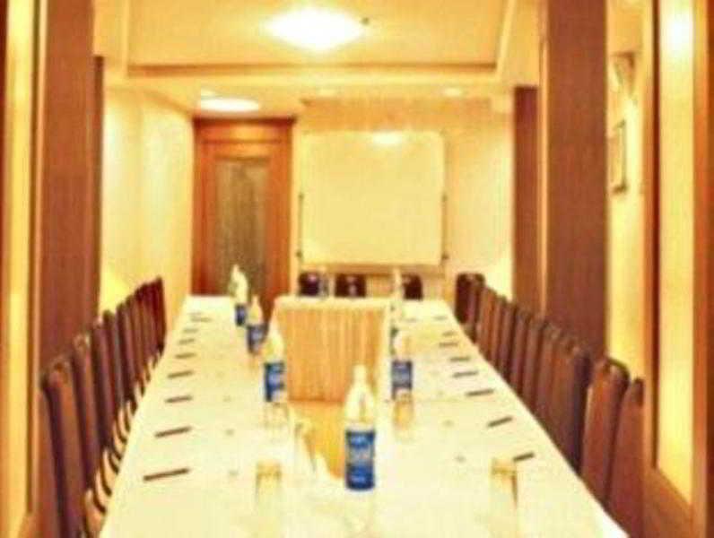 Bandra Residency Hotel