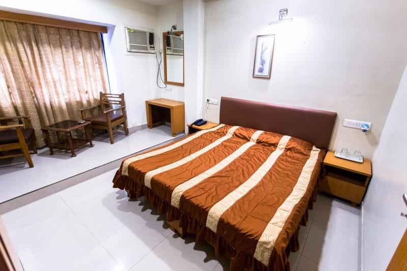 Hotel Bandra Residency 2*
