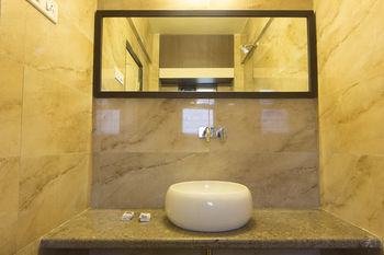 Bloom Residency Apartment *