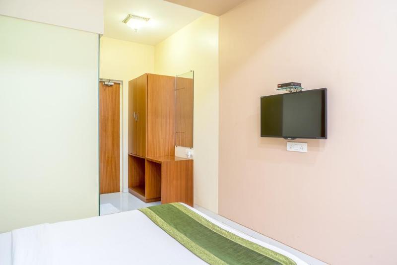 Hotel Seven Hills