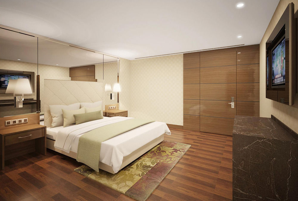 Niranta Transit Airport - At Arrivals 4* Bombaim