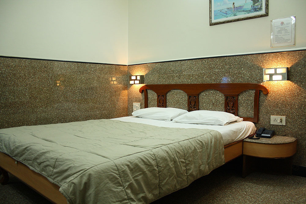 Royal Castle Hotel Mumbai