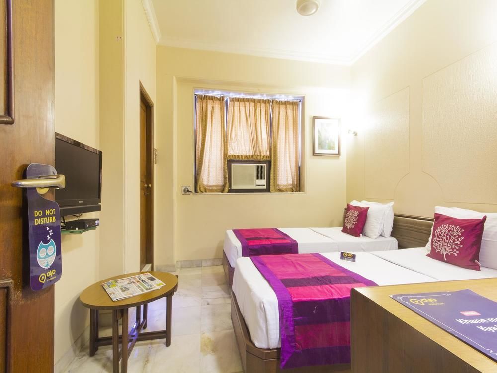 Hotel Oyo Premium Sion Railway Station Mumbai