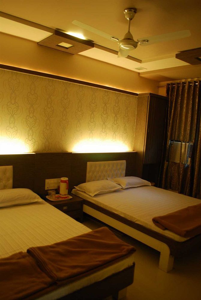 Nice Guest House Mumbai