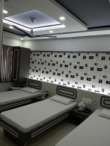 Nice Guest House Hotel Mumbai