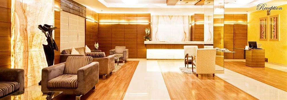 Astoria 3* Mumbai