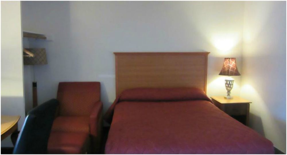 Apartment Skyway *