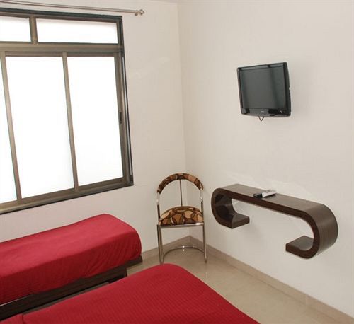 Apartment Skyway