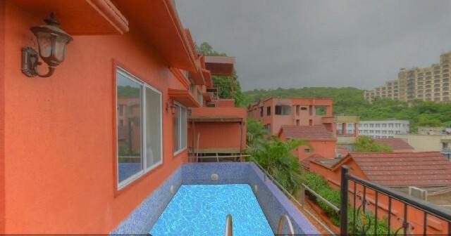 311, Royal Palms *