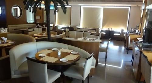Vihang's Hotel