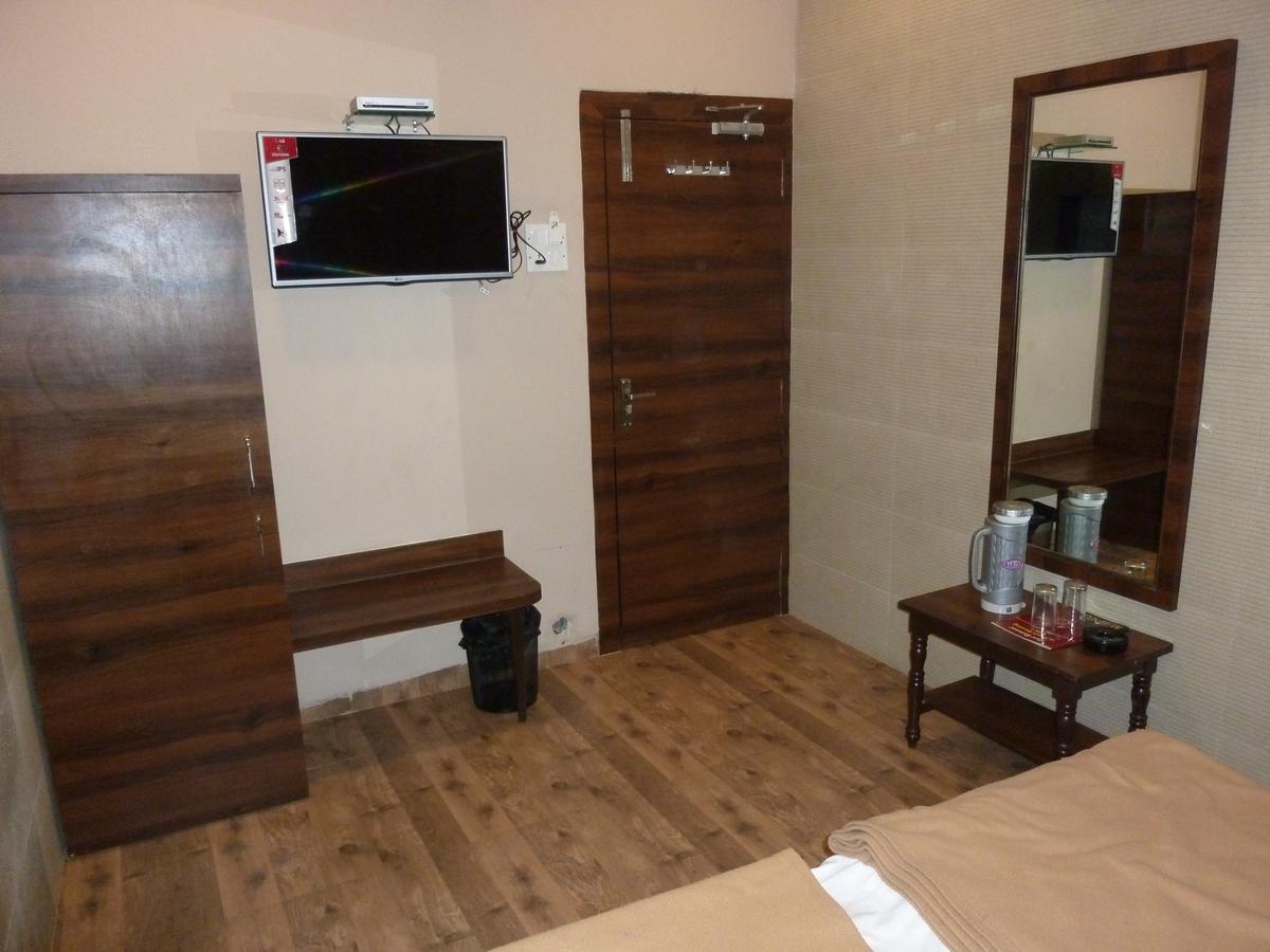 Hotel Regal Palace 3*