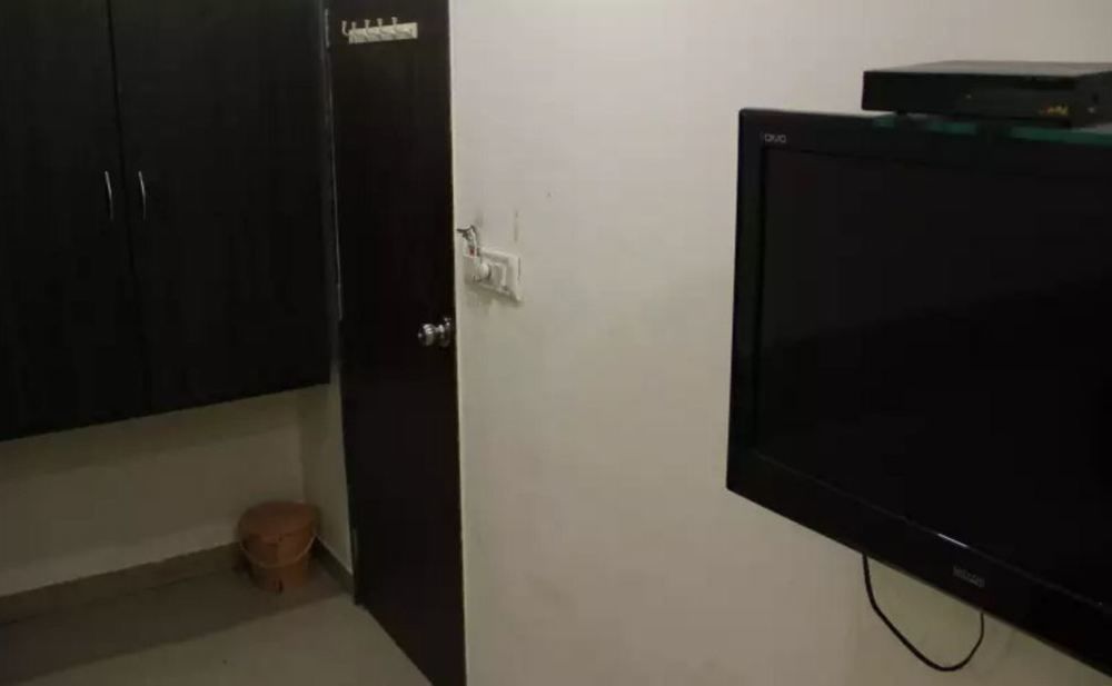 Hotel Oyo 49867 Hotel Kalpana Residency