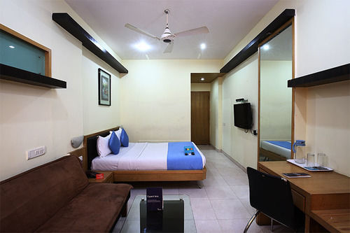 Hotel Fabhotel On Time Andheri East Bombaim