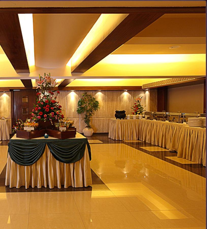 Hotel The Royal Orchid Hotel, Chembur Mumbai