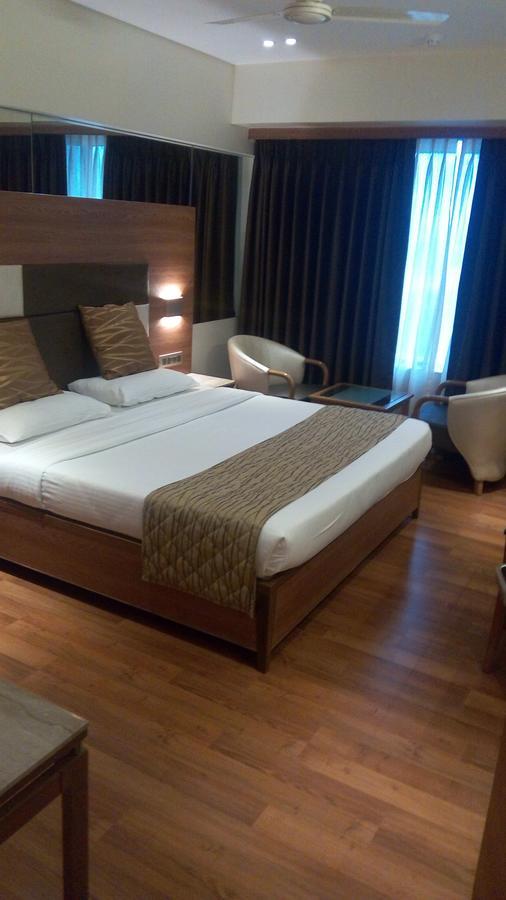 The Royal Orchid Hotel, Chembur Hotel