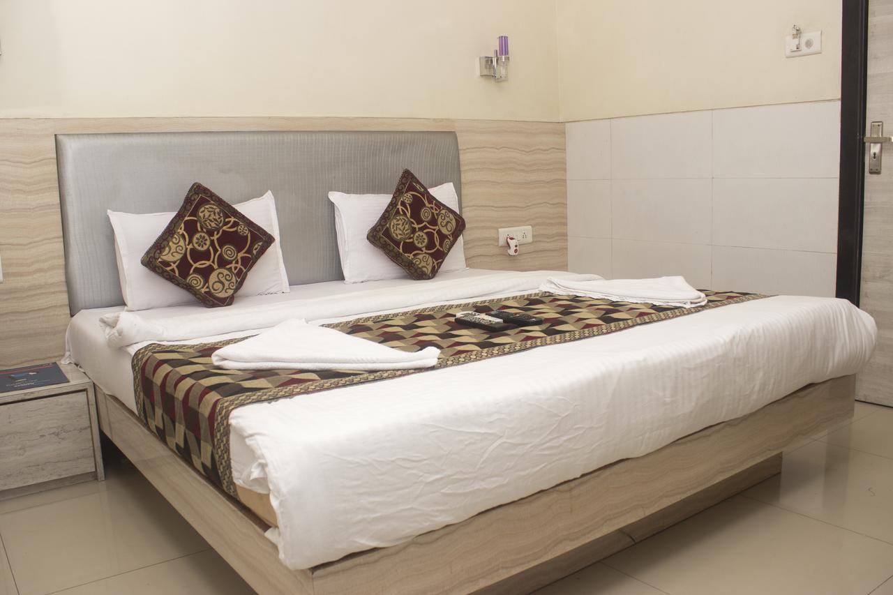 Guest house Kf Residency 2*