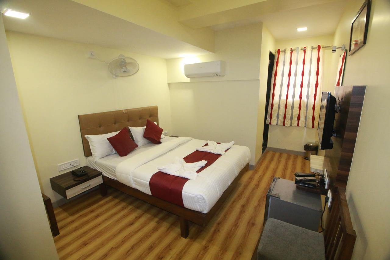 Hotel Alfa International Near Nanavati Hospital Near Airport Near Juhu