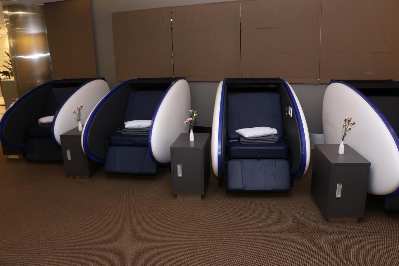 Aviserv Lounge
