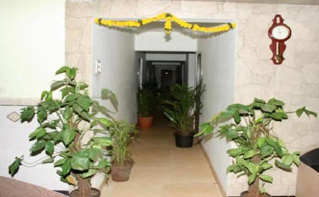 Kolkar's Bombaim