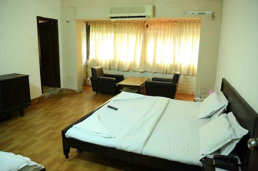 Hotel Kishish Kunj Hotel