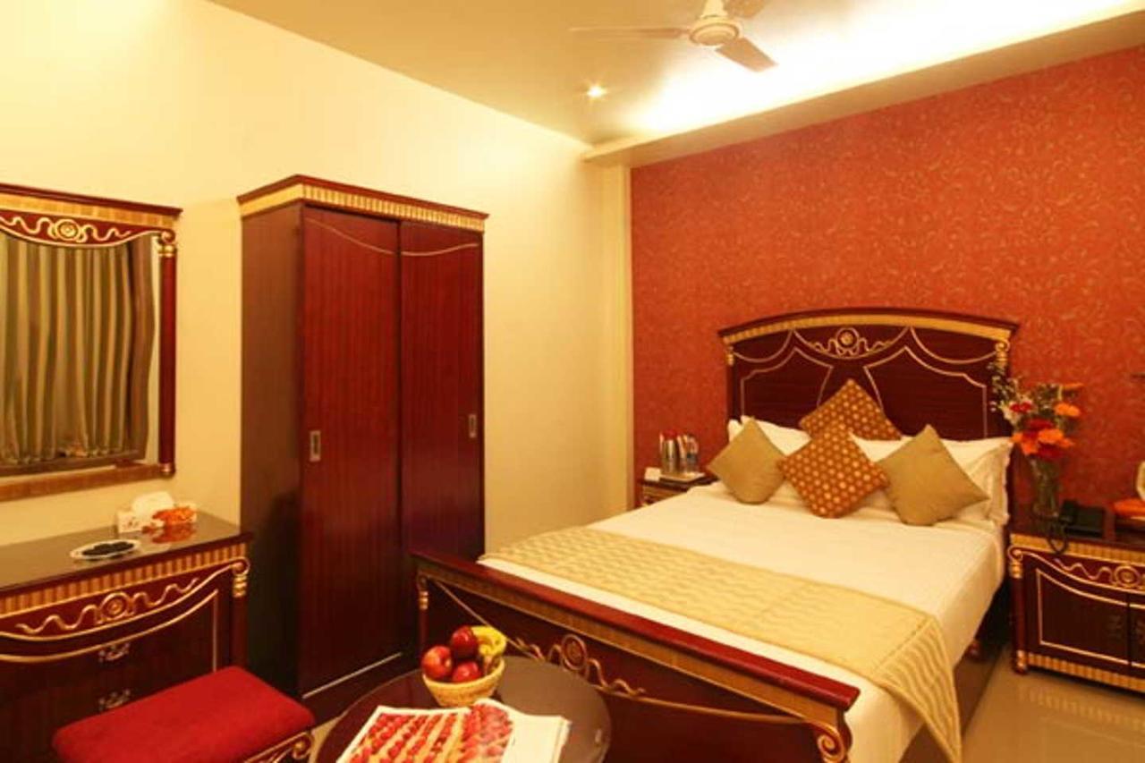 Gold Coast Guest house Mumbai