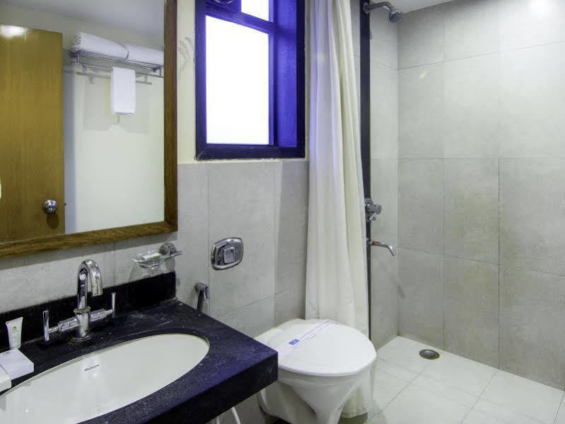 The Legend Hotel- Santacruz Near International Airport Hotel 3*