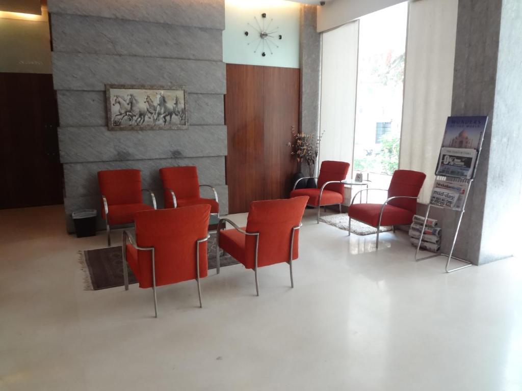 Hotel Regency Malabar Hill 3*