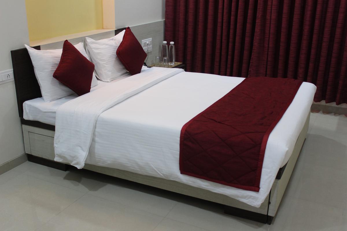 Maangta 113 @ Andheri East Hotel Mumbai