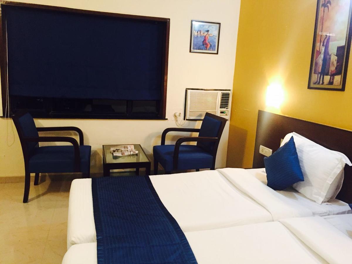 Hotel Maangta 213 @ Juhu 3*