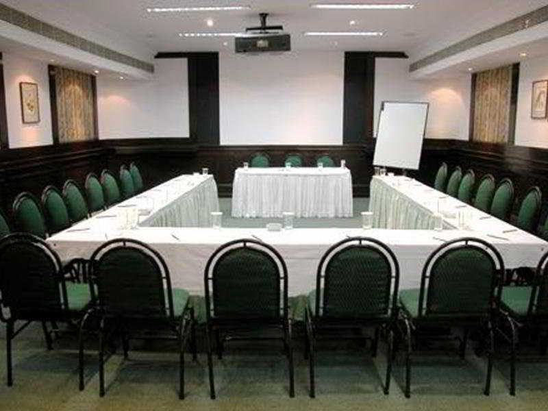 Heritage Formerly Known As Comfort Heritage Hotel 4*
